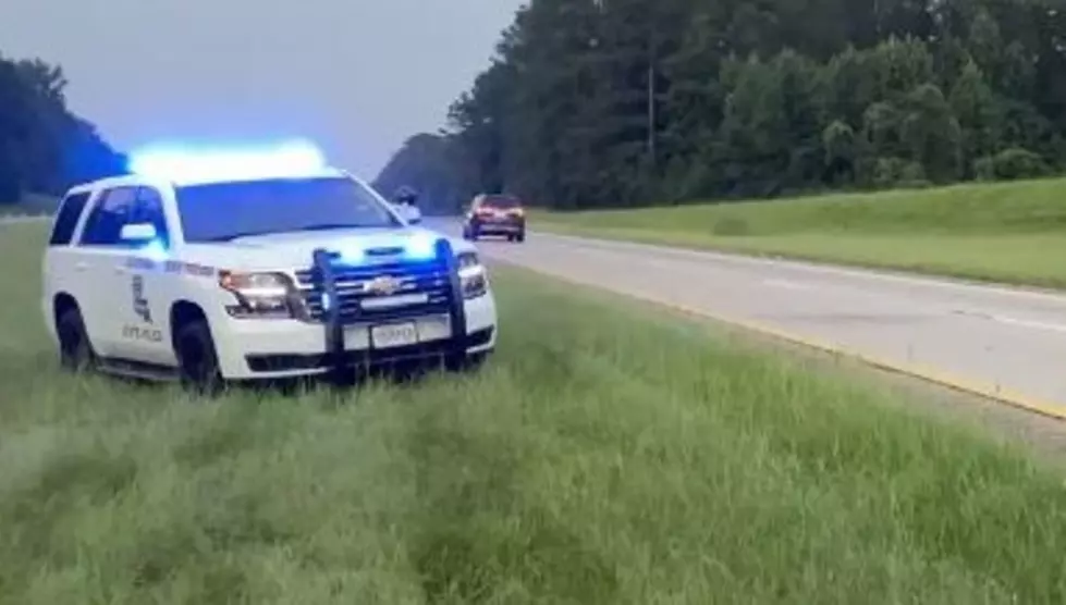What Does It Mean When Louisiana Police Face Traffic With Lights Activated?